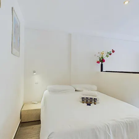 Valentina 16/18 Rue Rouaze Apartment *